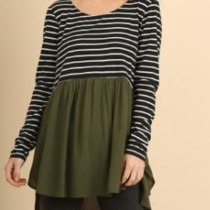Umgee Boutique NWT Forest Striped Tulip Top